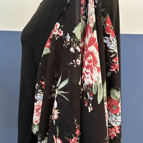 SHEIN CURVE Plus Floral Print Butterfly Sleeve Blouse SIZE 1XL Sheer Floral Arms - Picture 6 of 8